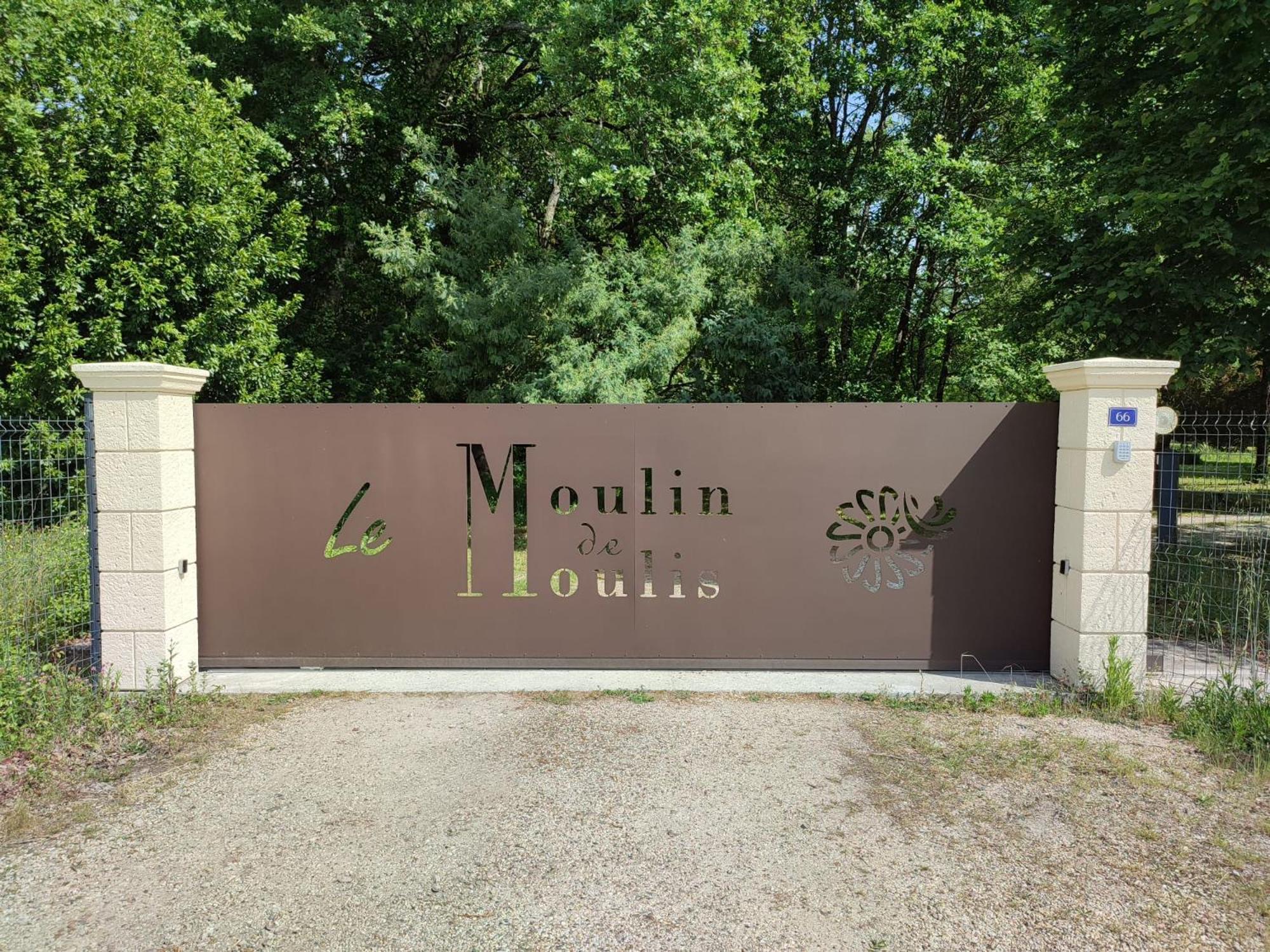 Chambre D'Hotes Le Moulin De Moulis Exterior foto
